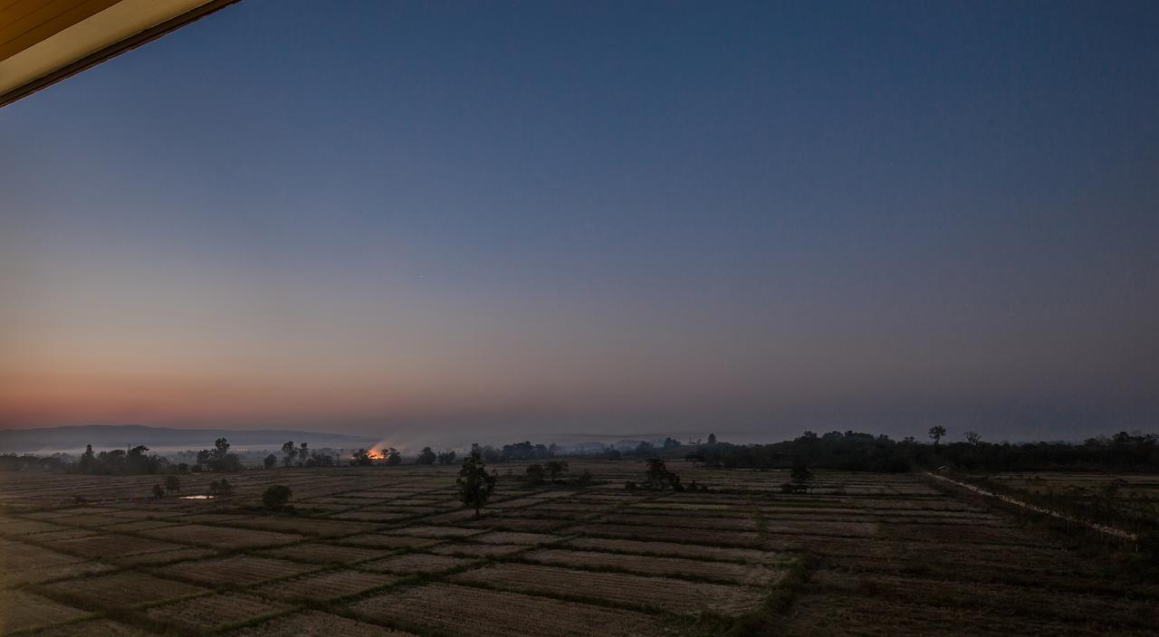 Sann View Hotel Thoeng Eksteriør bilde